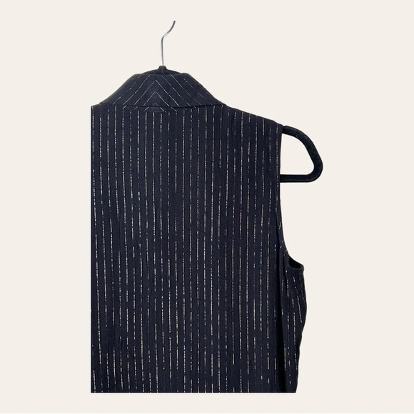 NWT TOMMY HILFIGER SIZE SMALL DRESSY TOP BLACK AND GOLD STRIPE V NECKLINE - Picture 9 of 11
